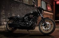HARLEY-DAVIDSON® LOW RIDER® S ΑΠΟΓΕΙΩΝΕΙ ΤΑ ΟΡΙΑ ΑΠΟΔΟΣΗΣ ΤΩΝ CRUISERS