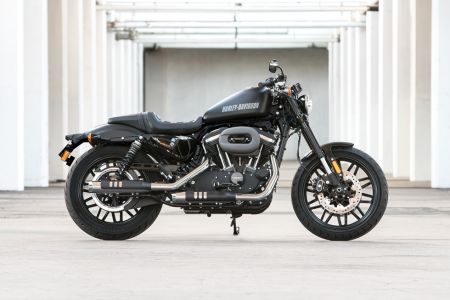 ΤΟ HARLEY-DAVIDSON® ROADSTER™ ΑΝΟΙΓΕΙ ΕΝΑ ΝΕΟ ΚΕΦΑΛΑΙΟ ΣΤΗΝ ΙΣΤΟΡΙΑ ΤΩΝ SPORTSTER
